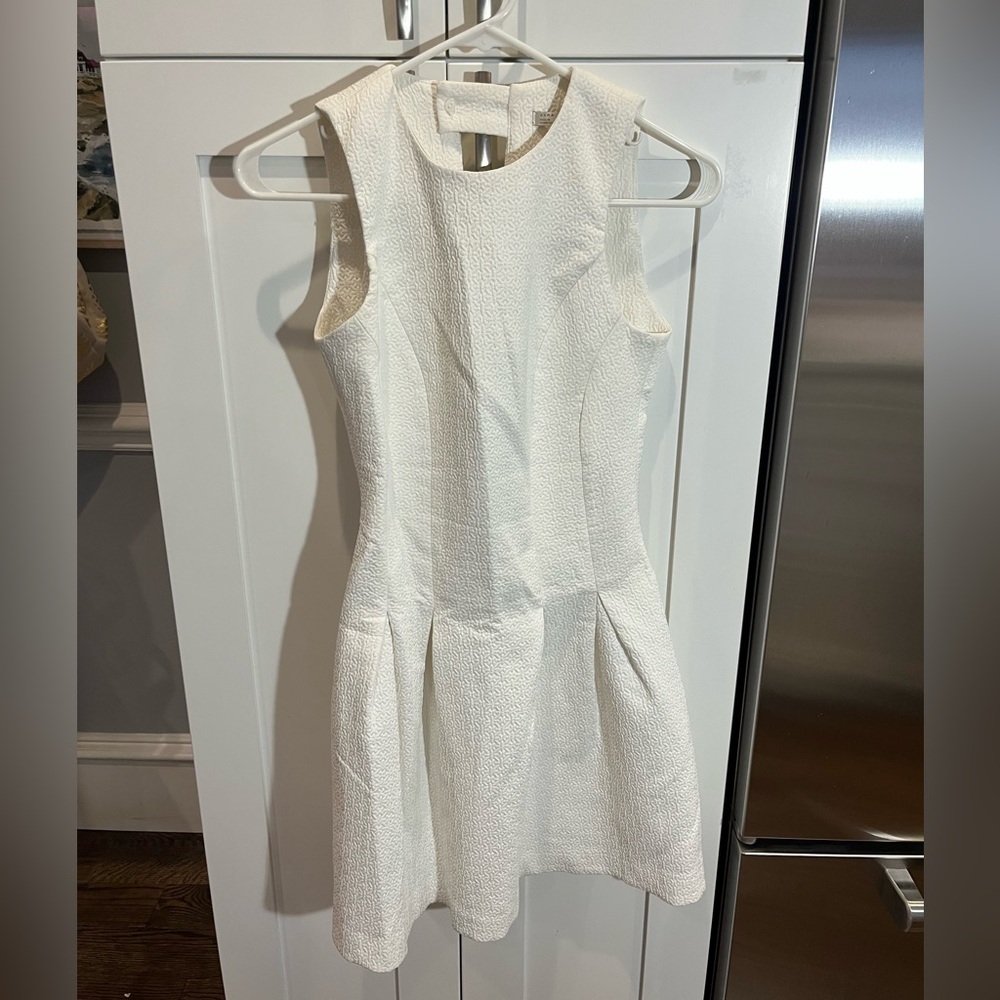 Zara white mini dress, raised floral pattern, small